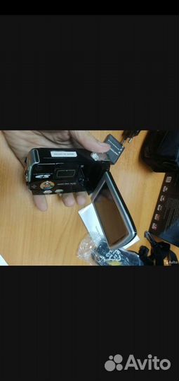 Видеокамера Sony DVC V8