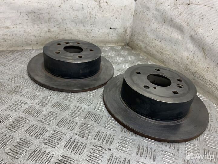 Диск тормозной задний Lexus Es350 GSV40 2grfe 2010