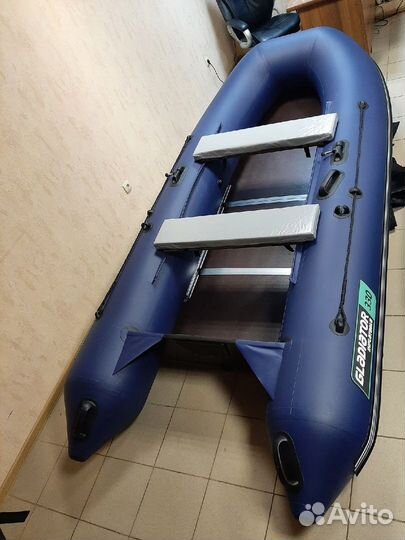 Лодка пвх Gladiator(Гладиатор) B330