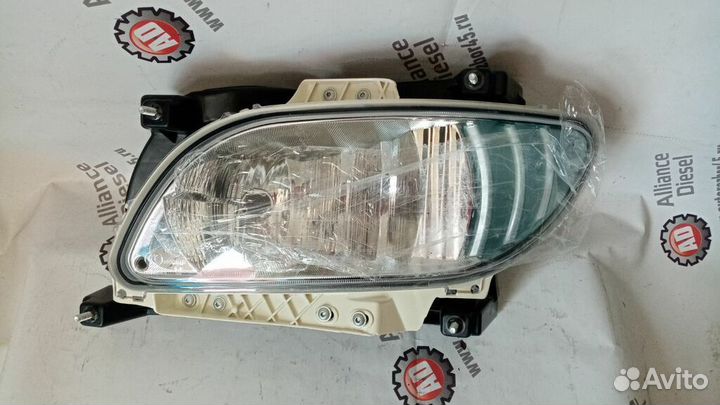 Фара противотуманная левая DAF XF 106 2032703