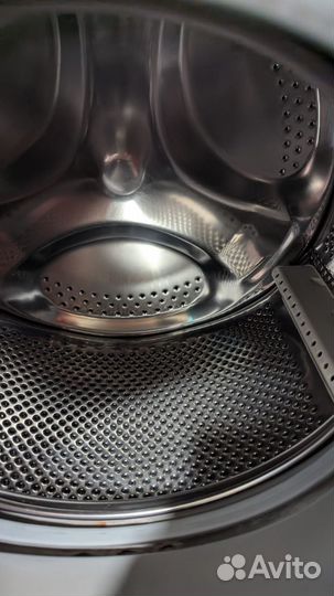 Стиральная машина Ariston