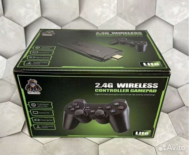 Игровая приставка 10 000 игр