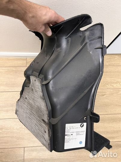 Bmw e60 обшивка багажника