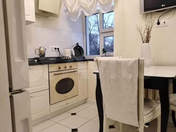 1-к. квартира, 40 м², 3/6 эт.