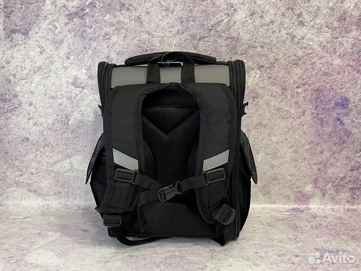 Рюкзак школьный для мальчиков ортопедический