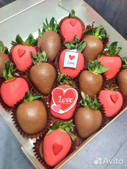 Клубника в шоколаде/Love