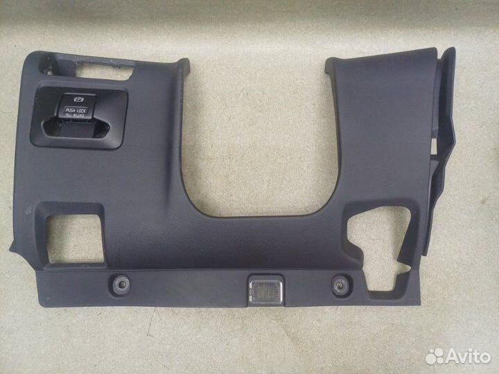 Накладка на торпедо Volvo Xc60 2.4 D5244T 2011