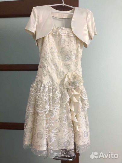 Платье для девочки новое