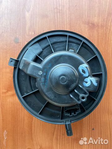Моторчик печки Vw Golf 5+ BSE 2009