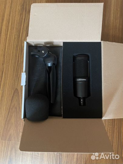 Студийный микрофон AT2020 Audio-Technica
