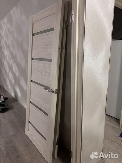 Двери межкомнатные с коробкой б/у
