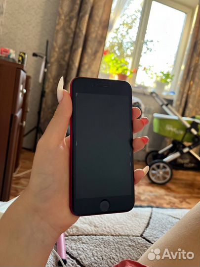 Телефон iPhone