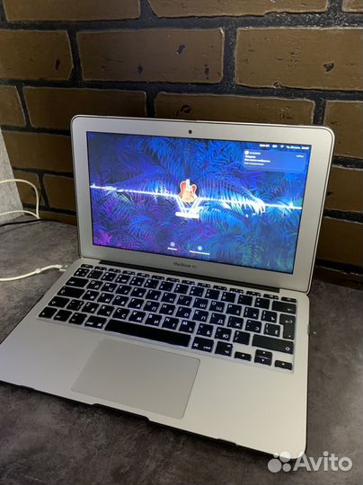 Apple MacBook Air 11 2014
