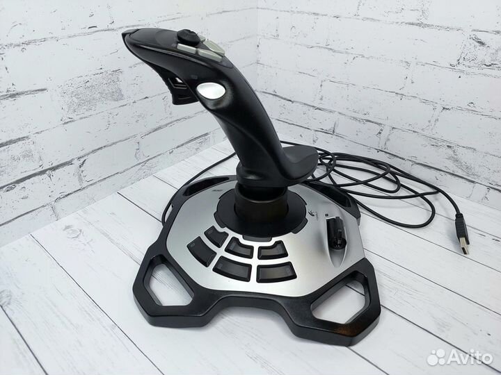 Джойстик Logitech extreme 3D PRO