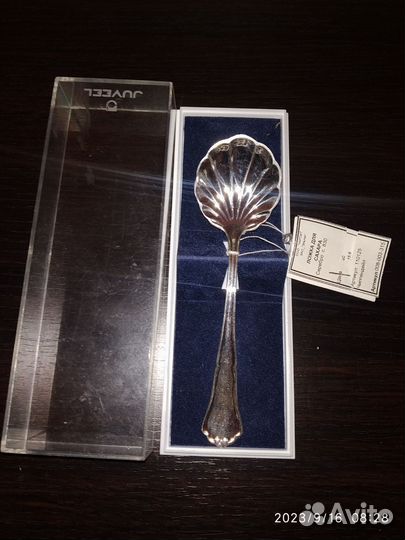 Серебряная ложка