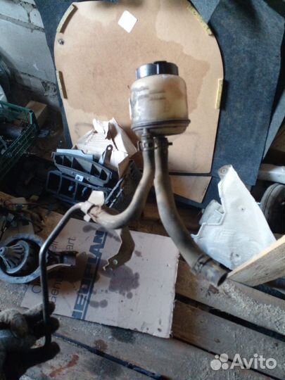 Бачок гур Infiniti FX35