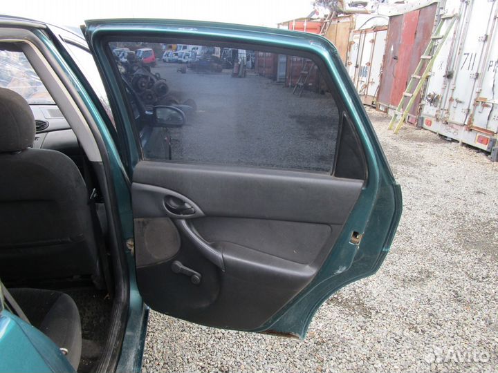 Дверь задняя правая Ford Focus 1 хэтчбэк