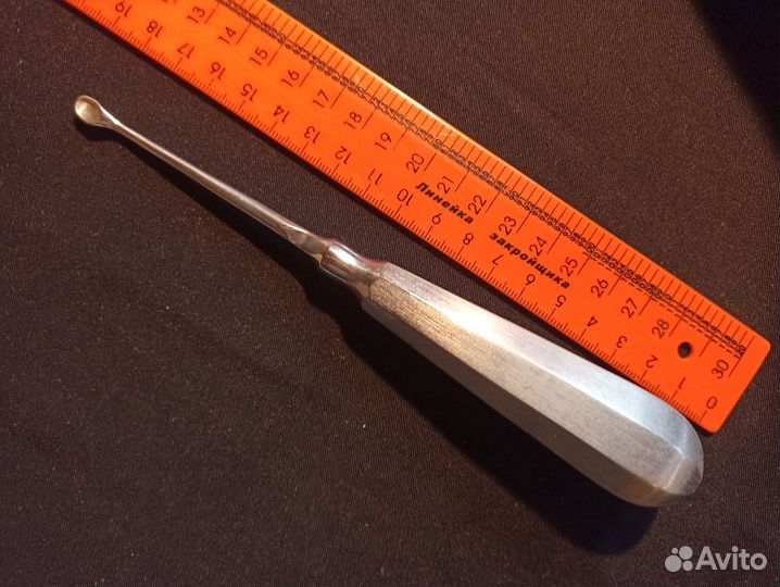 Ложка ушная острая большая жесткая Л-47