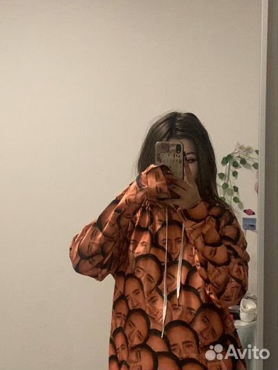 Толстовка с Николасом Кейджем