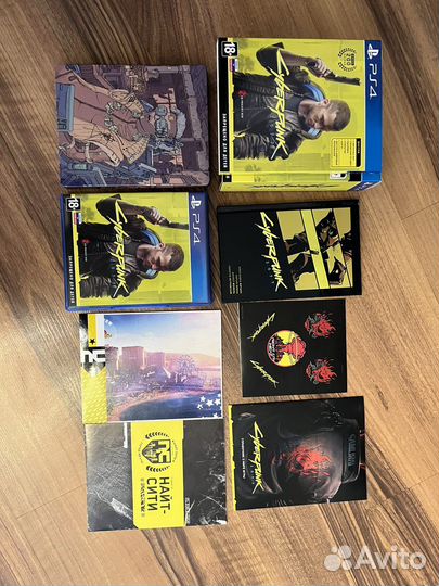 Cyberpunk 2077 ps4 steelbook +comicbook