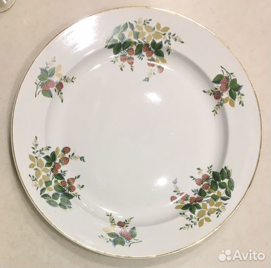 Блюдо Малина зик, 35 см