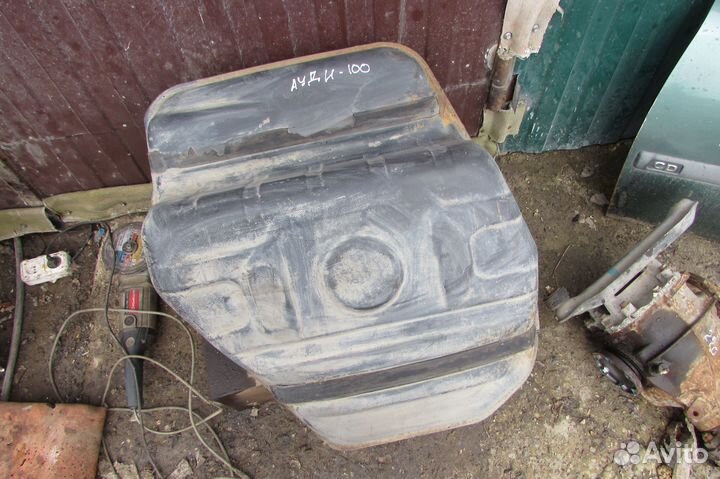 Топливный бак audi 100 c4