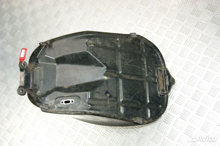 Бензобак Kawasaki ZZR250