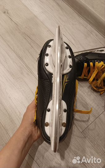 Хоккейные коньки bauer s27