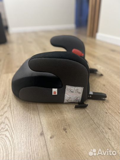 Бустер isofix