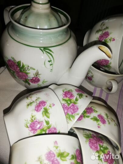 Сервиз чай-кофе,молочники,соусницы
