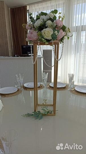 Подставки свадебные