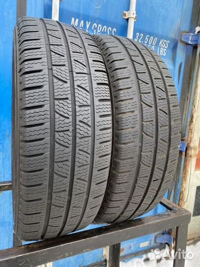 Pirelli Carrier Winter 215/65 R16C 109R