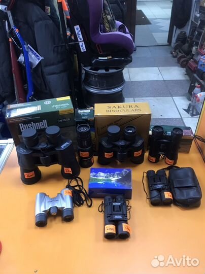 Бинокли и монокли в ассортименте