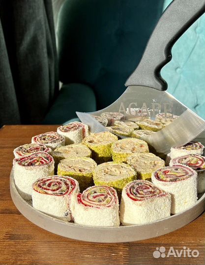 Рахат лукум из турции с орехами и нугой