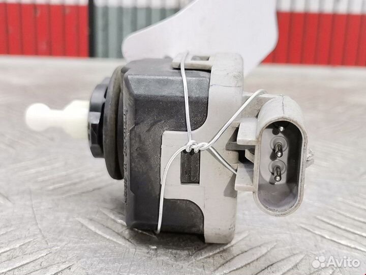 Корректор фар для Opel Astra G 90590665