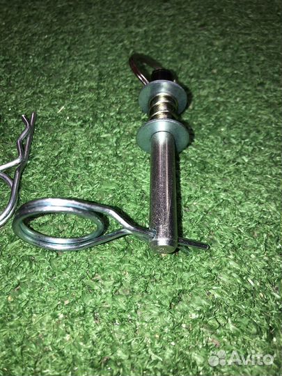 Палец фланцевый для транцевых колес