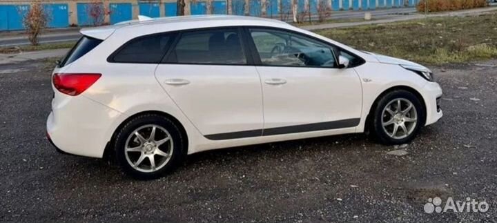 Kia Ceed 1.6 AT, 2017, 110 000 км