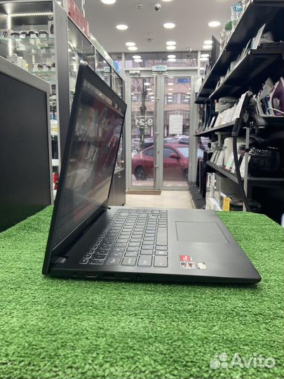 Ноутбук MSI Ryzen 5 5625u