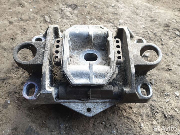 Подушка АКПП коробки опора ягуар x-type