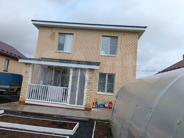 Коттедж 148 м² на участке 5 сот.