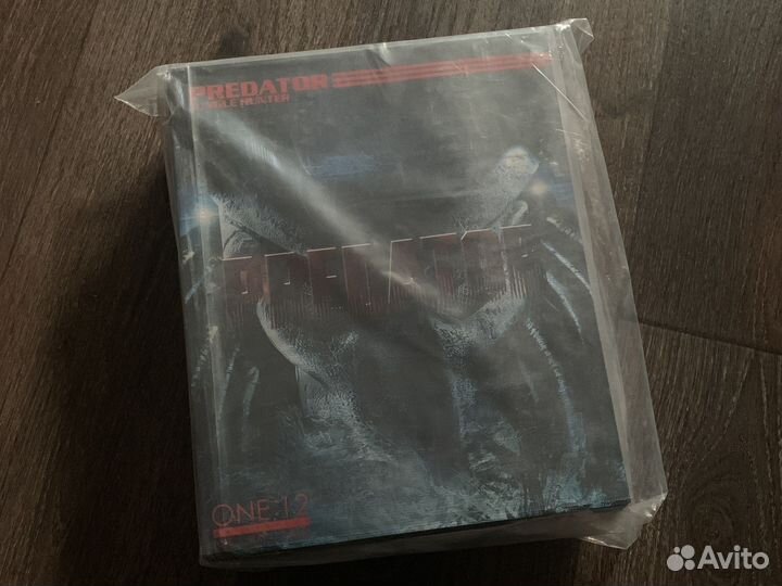 Хищник Predator One:12 Mezco