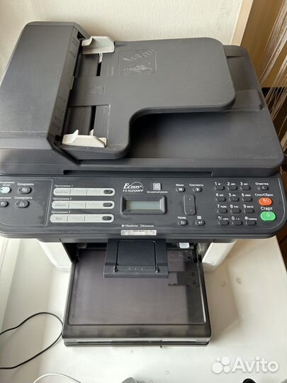 Принтер лазерный мфу kyocera FS-1025MFP