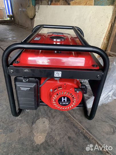 Бензиновый генератор новый