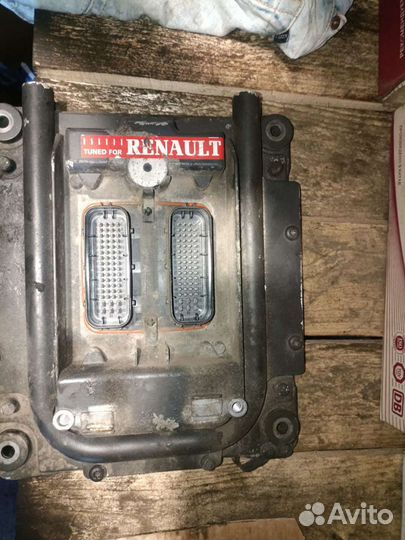 Блок управления двигателем DXI12 Renault (Рено)