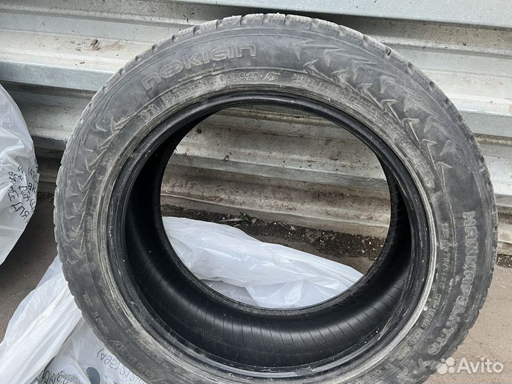 Nokian Tyres Hakkapeliitta 7 215/55 R17 98T