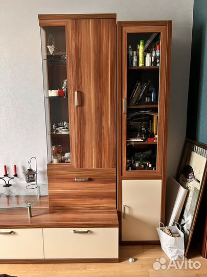 Шкаф в комнату/ гостиную
