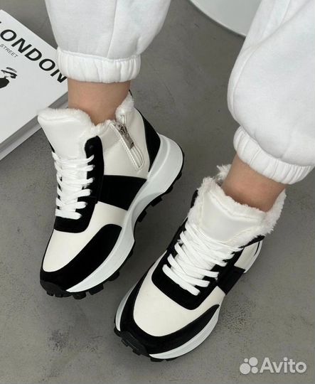 Ботинки женские