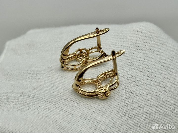 Золотые серьги