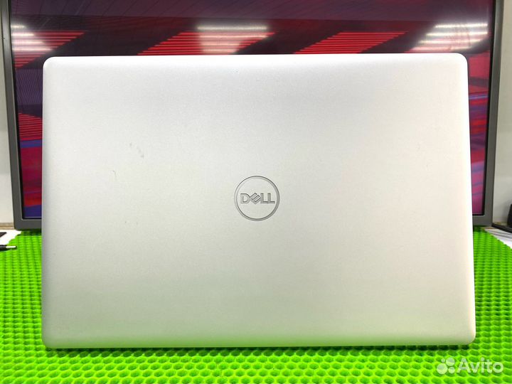 Ноутбук Dell для офиса и дома Core i3-1005G1