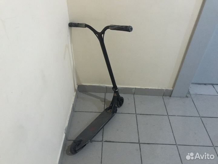 Трюковой самокат ethic artefact v2